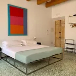 Hotel Fragile Boutique 4*