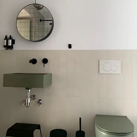 Fragile Boutique Hotel 4*